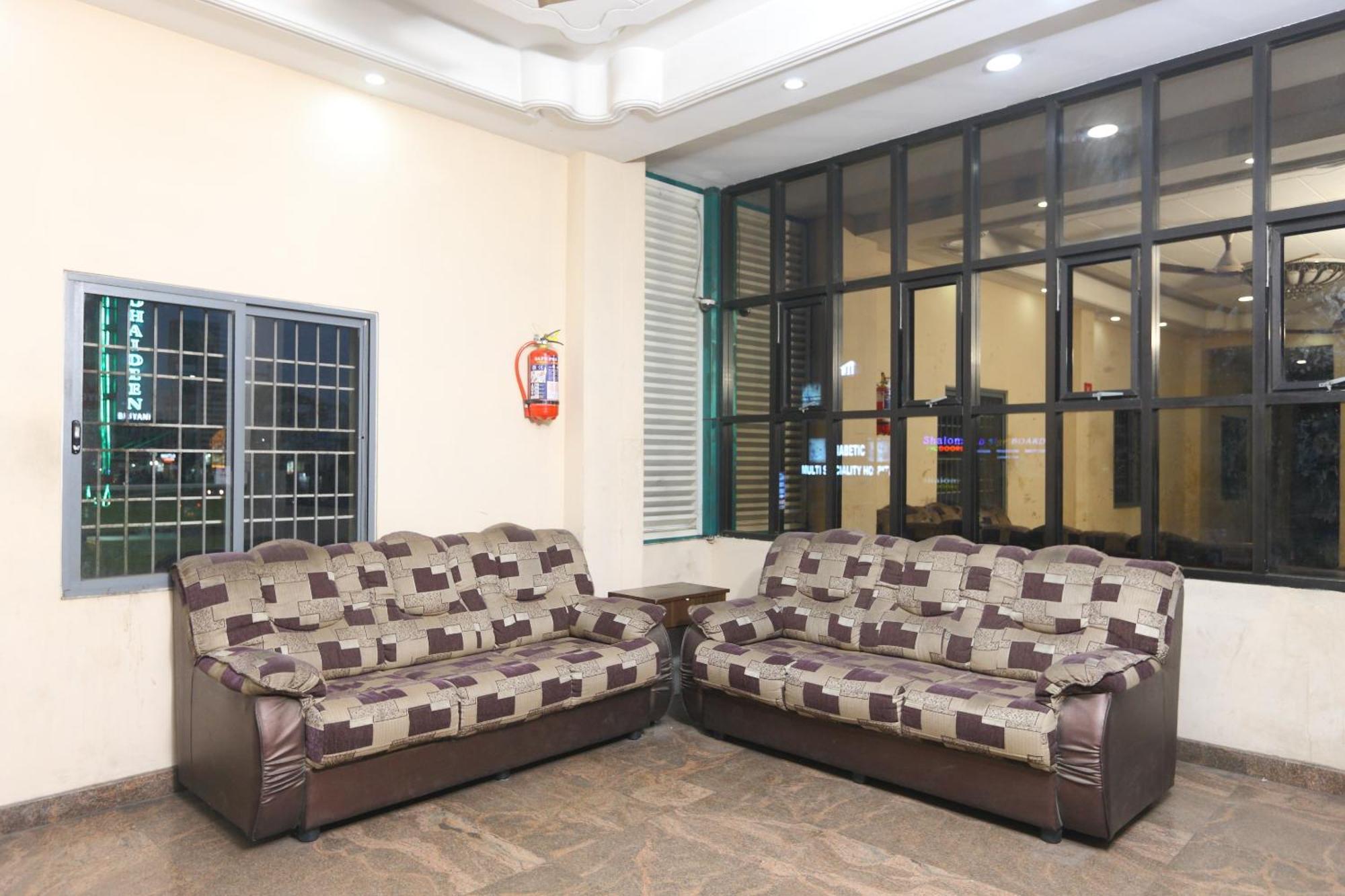Hotel O Raaj Residency Csennai Kültér fotó